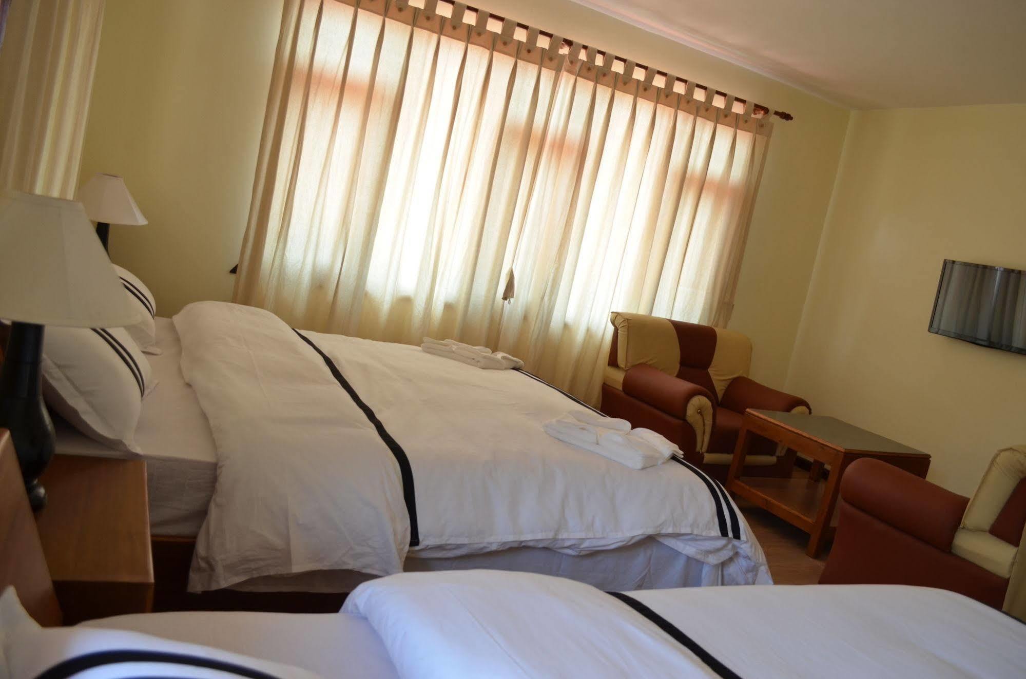 Hotel Amaryllis Kathmandu Bagian luar foto